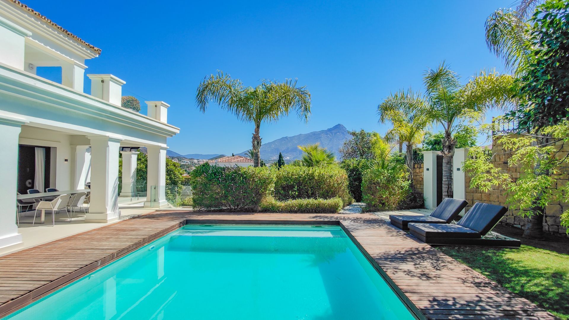 Nueva Andalucía, Marbella