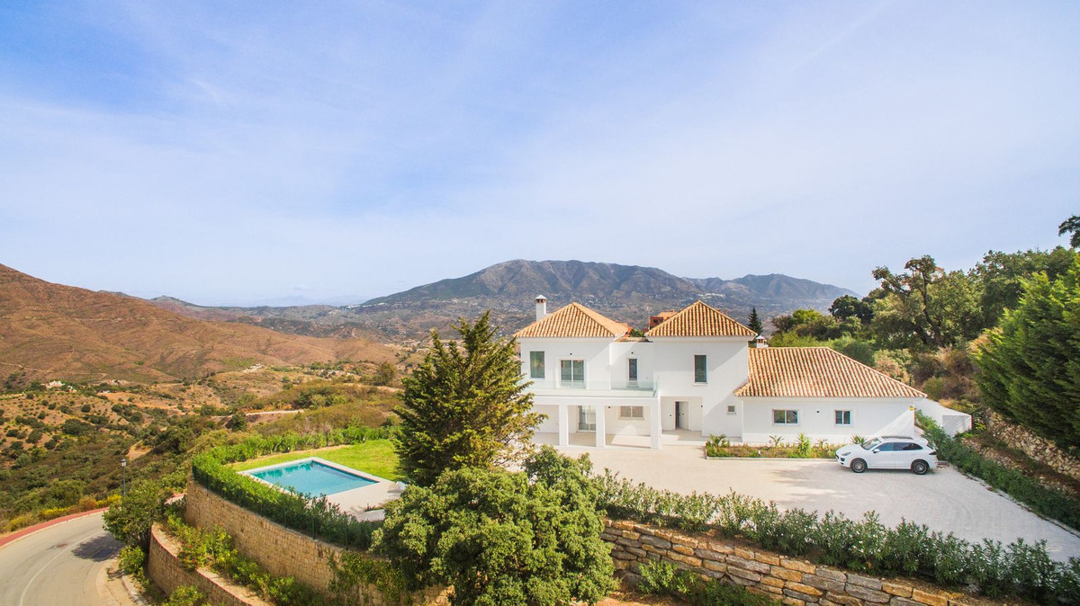 La Mairena, Marbella