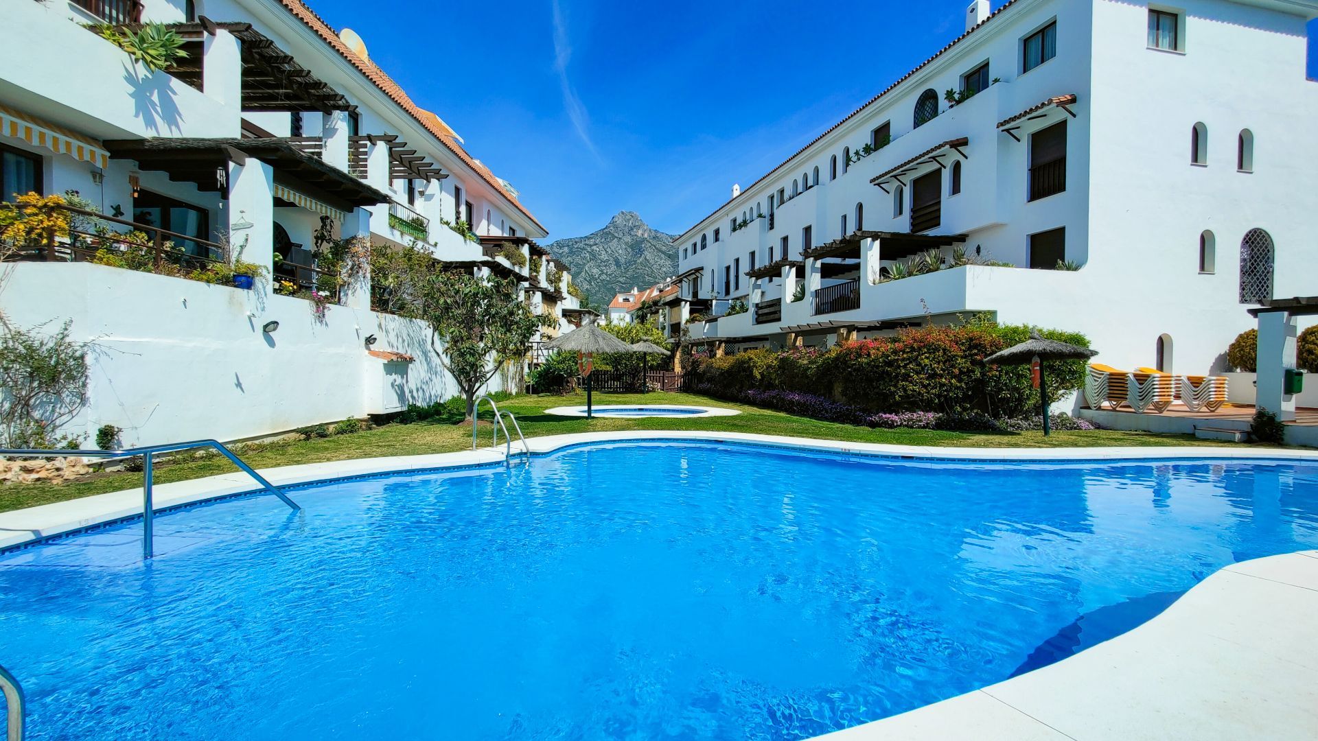 Milla de Oro, Marbella