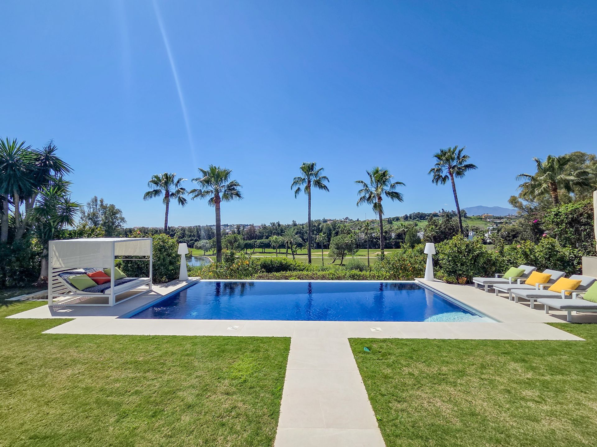 Nueva Andalucía, Marbella
